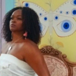 Meet your Posher, Sharisma